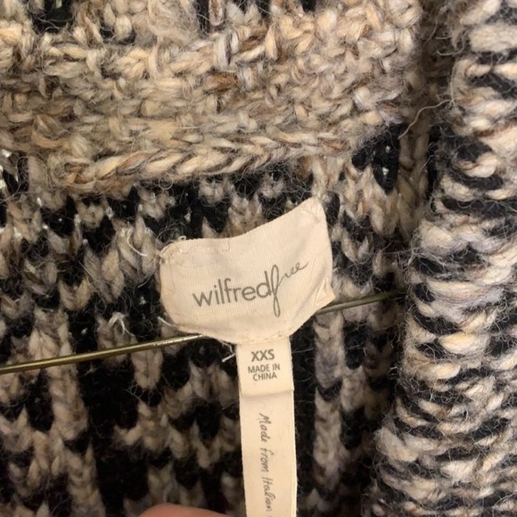 Aritzia Wilfred Free Nord Wool Button Up Cardigan Sweater - Picture 8 of 8